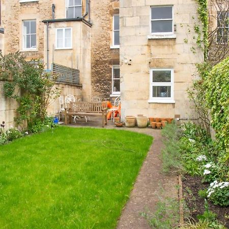 Апартаменты Unique 2 Bed In The Heart Of Bath With Parking Экстерьер фото