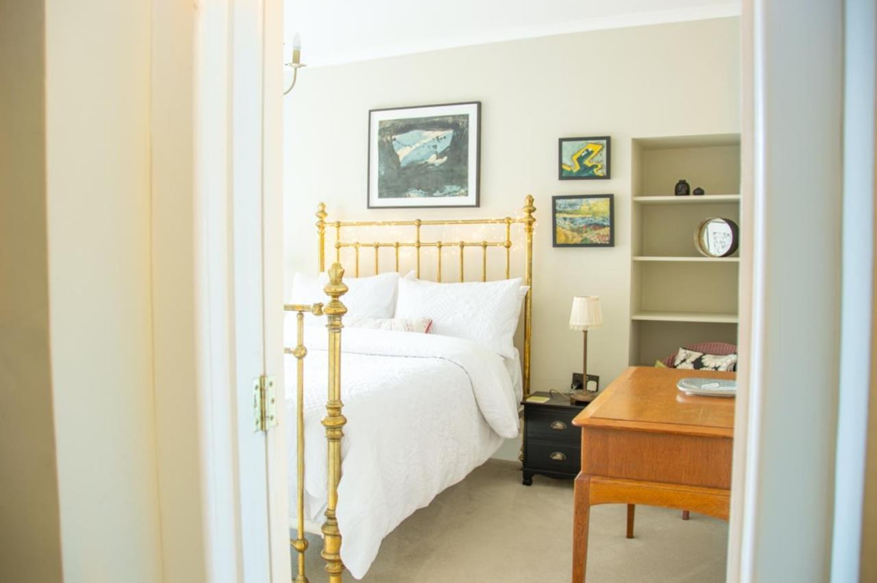 Апартаменты Unique 2 Bed In The Heart Of Bath With Parking Экстерьер фото