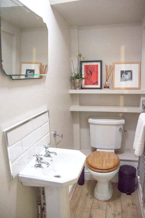 Апартаменты Unique 2 Bed In The Heart Of Bath With Parking Экстерьер фото